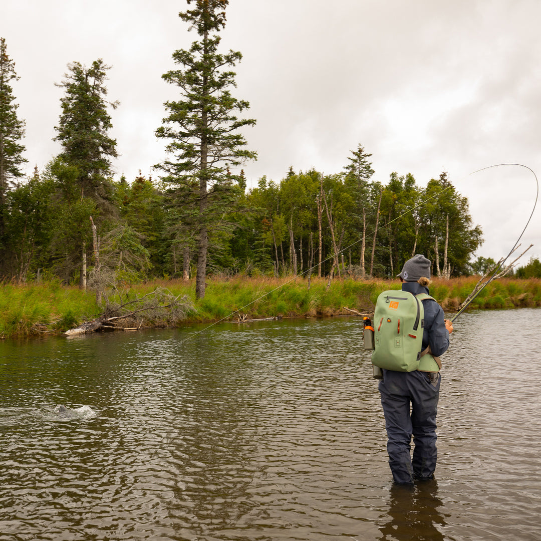 Fishpond Thunderhead Submersible Backpack Eco Yucca Image 07