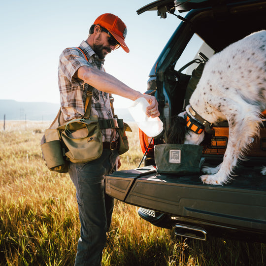 Fishpond Bow Wow Travel Water Bowl Duskwood Image 03