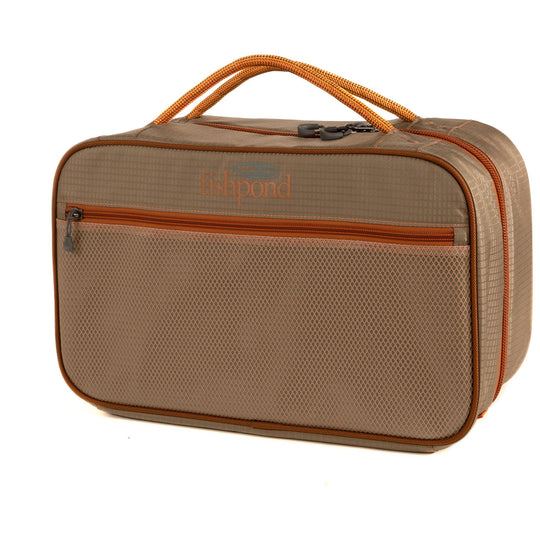 Fishpond Tailwater Fly Tying Kit Image 01