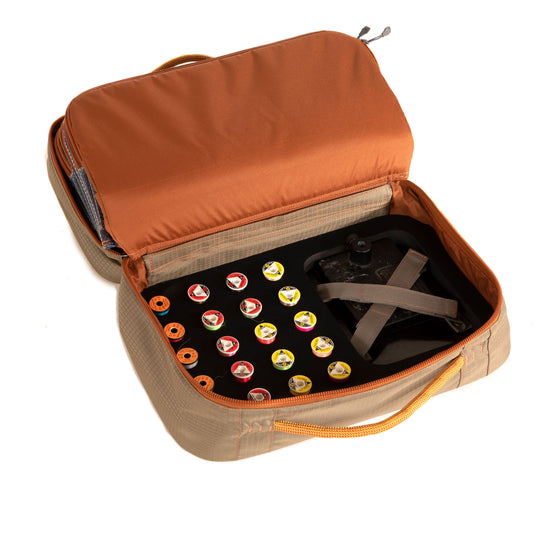 Fishpond Tailwater Fly Tying Kit Image 05