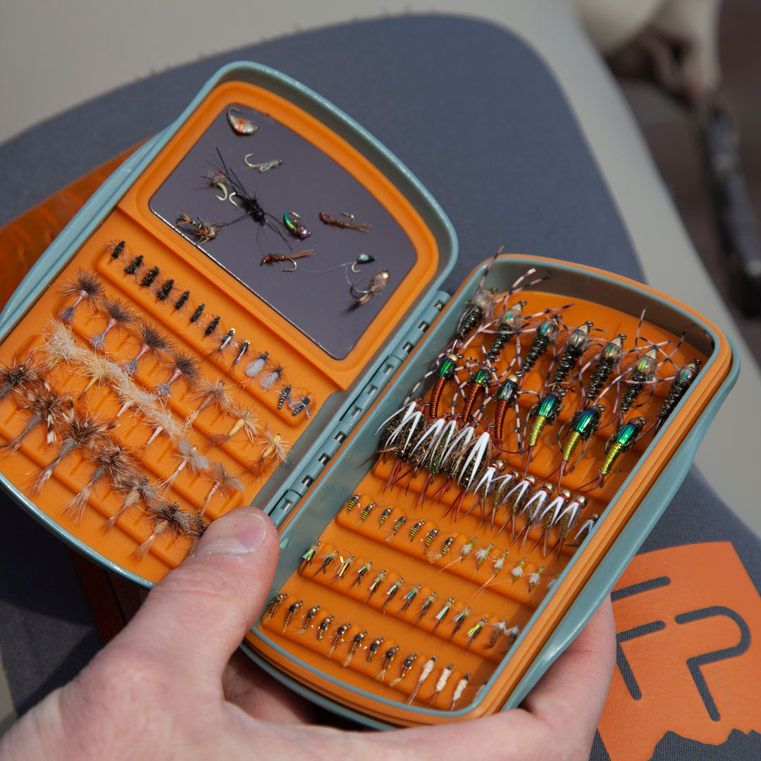 Fishpond Tacky Pescador Fly Box MagPad Small Smoke Grey Image 04