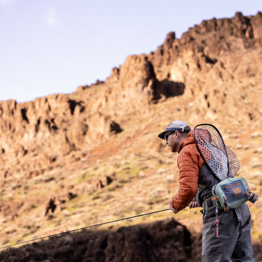 Fishpond Thunderhead Small Submersible Lumbar Eco Yucca Image 08