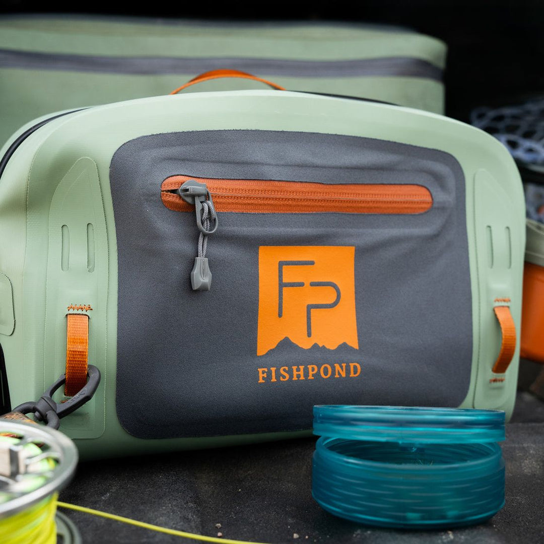 Fishpond Thunderhead Small Submersible Lumbar Eco Yucca Image 10