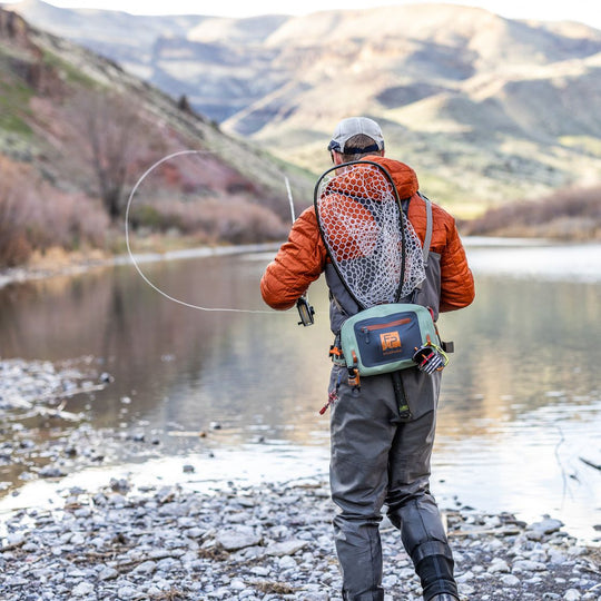 Fishpond Thunderhead Small Submersible Lumbar Eco Yucca Image 13