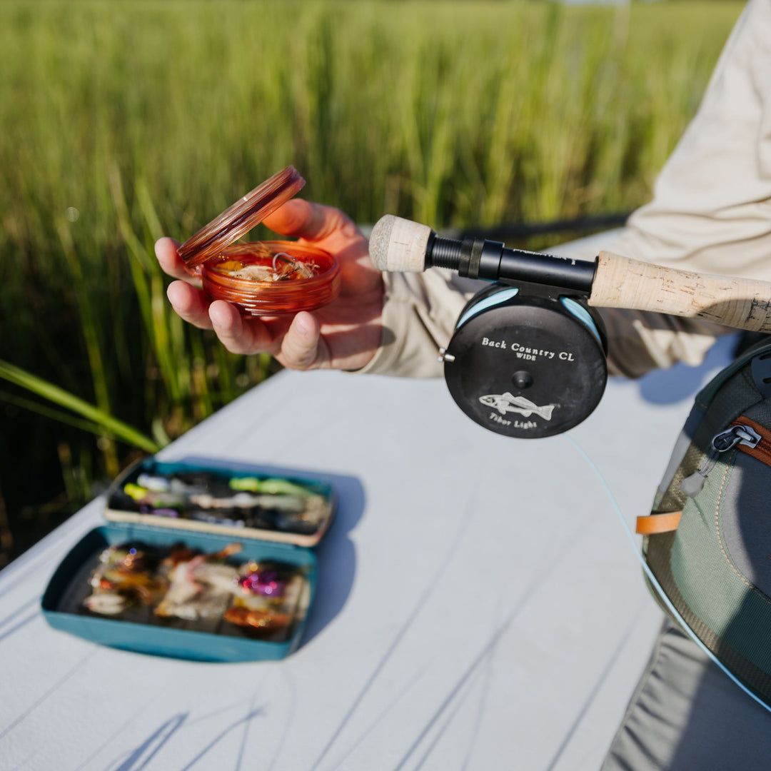 Fishpond Shallow Fly Puck Ember Image 08