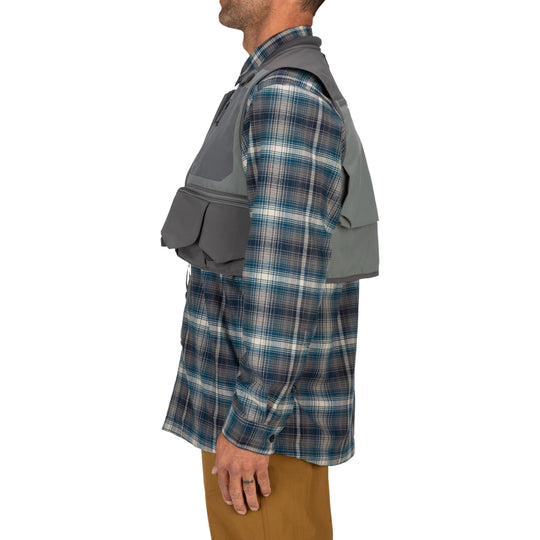 Simms Freestone Vest Pewter Image 03
