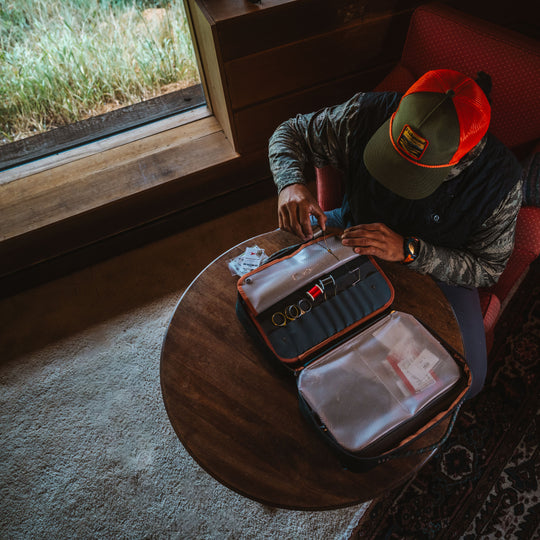 Fishpond Backwater Fly Tying Kit Image 09