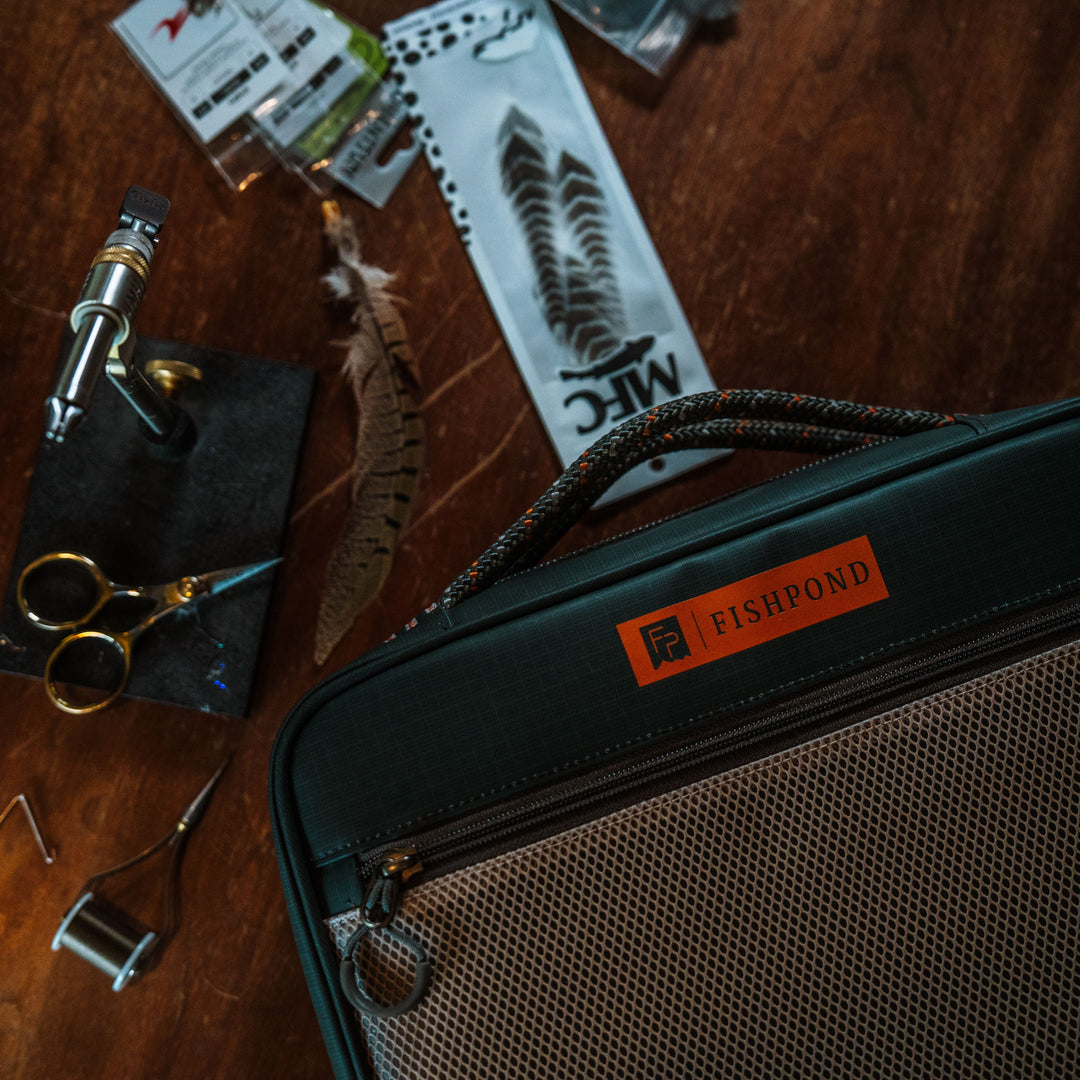 Fishpond Backwater Fly Tying Kit Image 13