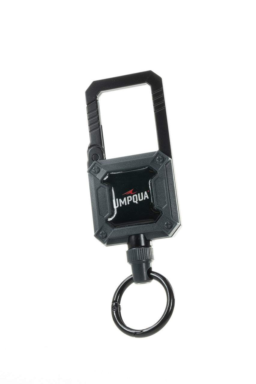 Umpqua River Run Large Retractor with Magnet