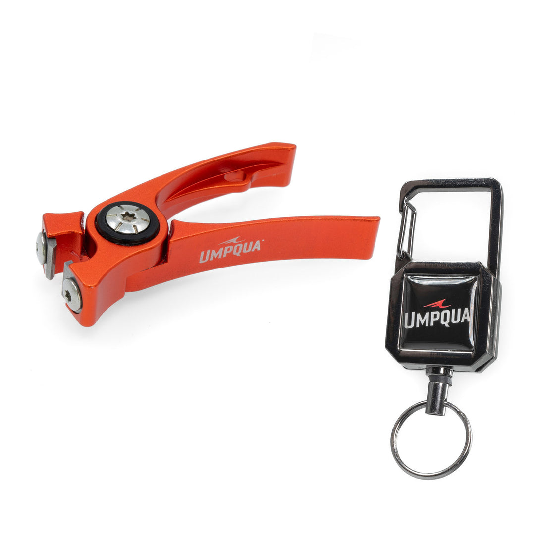 Umpqua River Run Nipper with Retractor