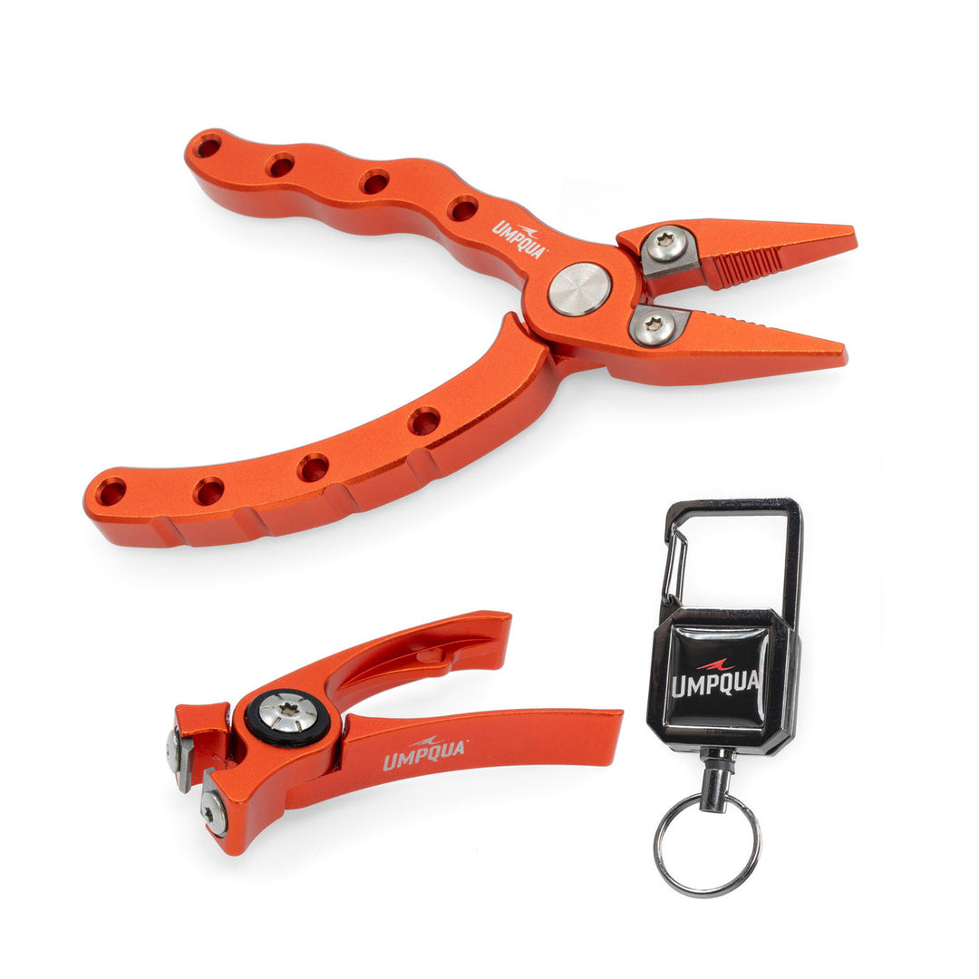 Umpqua River Run Trout Plier Combo with Nipper and Retractor