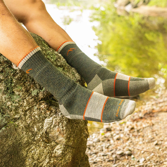 Darn Tough Men's Merino Wool Hiker Boot Sock Midweight with Full Cushion